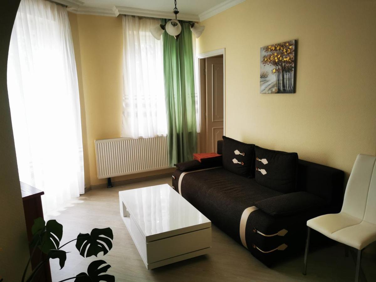 Anna Apartman Siofok Bagian luar foto