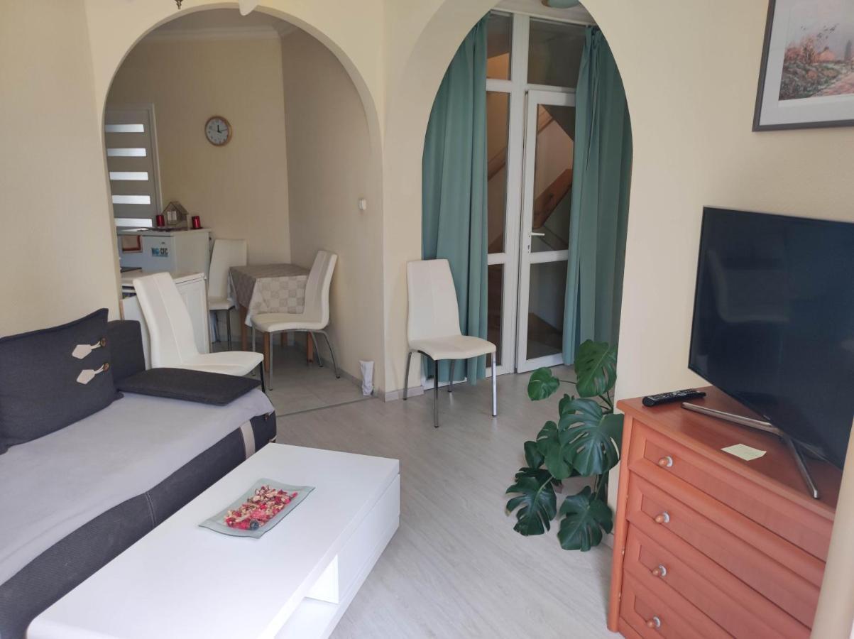Anna Apartman Siofok Bagian luar foto
